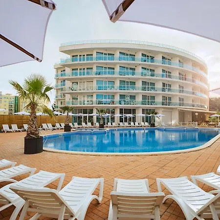 Hotel Calypso 3*